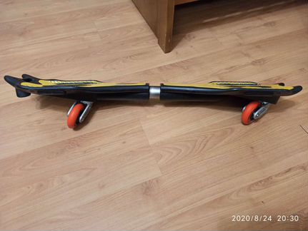 Роллер серфер