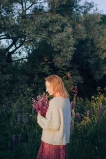 Базовый пуловер ручной работы