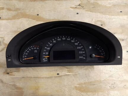 Комбинация приборов W463 G500