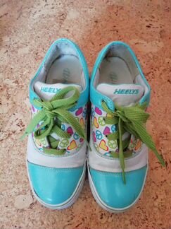 Кроссовки на колесах Heelys р. 33 б/у