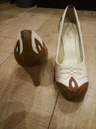 Туфли белые, светло-коричневые