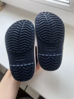 Сандали crocs