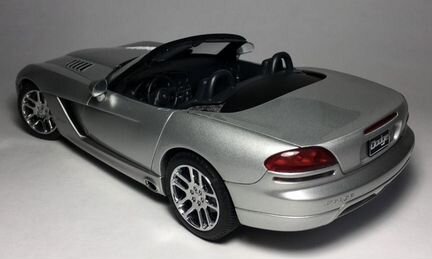 1/18 Autoart Dodge Viper SRT-10 Convertible