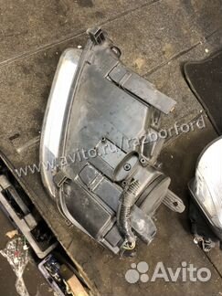Фара правая Ford C-Max Рестайл