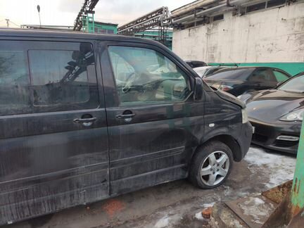 Volkswagen Multivan 3.2 AT, 2004, битый, 160 000 км