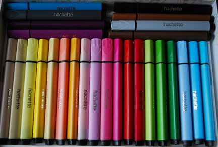 Фломастеры 27 штук + капиллярные ручки 9 ш