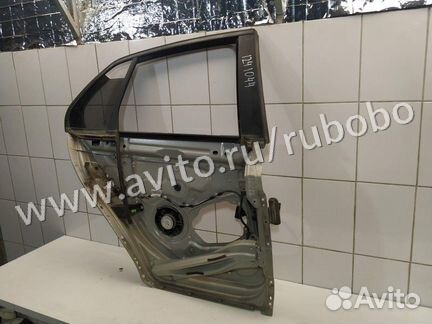 Рамка двери задняя правая 1K5833302P VW Jetta 2006