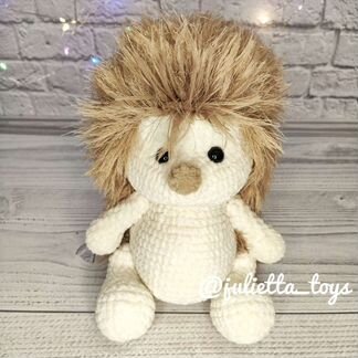 Вязаный ёжик Гарик