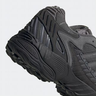 Новые adidas torsion trdc