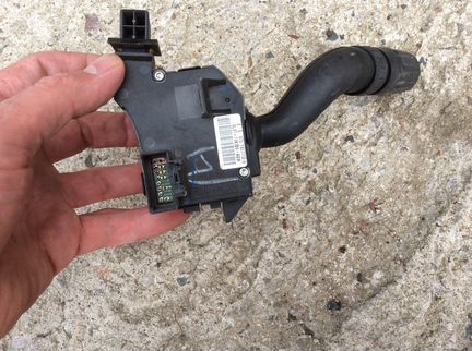 Под рулевой переключатель Форд Эскейп 2008-2012 US