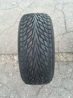 235 45 18 Nokian Hakkapeliitta R2