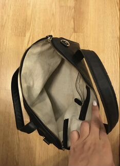 Сумка чёрная кожаная кожзам Zara