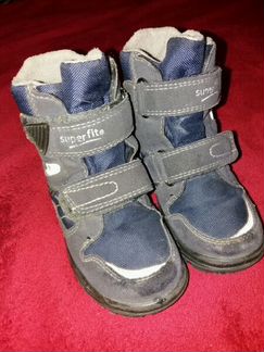 Продам ботинки зимние