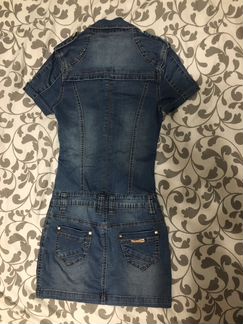 Эффектное джинсовое платье р.40 новое