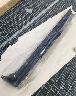 BMW X3 f25 порог левый 2010-2017 год