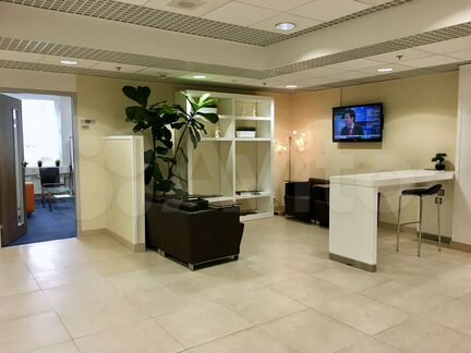 Аренда офиса 2 577,0 кв.м в ТЦ Смоленский Пассаж